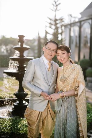ชุดไทยเจ้าสาว ชุดไทยจักรพรรดิ์ เช่าที่แบมบี้ เวดดิ้ง ห้วยขวาง